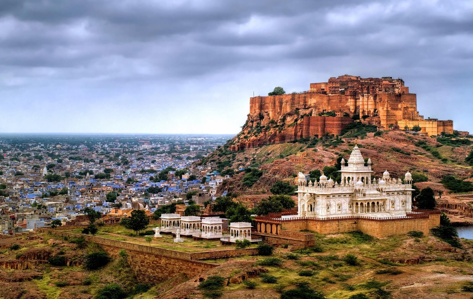 Wildlife Sanctuary, Palaces and Forts of Rajasthan
